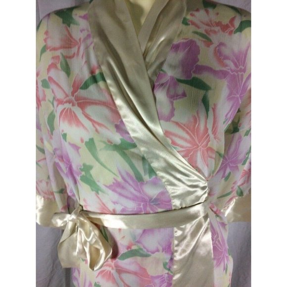 Victoria's Secret Robe Sheer and Floral One Size - Picture 15 of 16